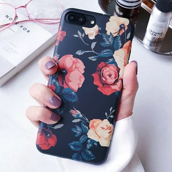 Accessories - LAST 1! iPhone 7+/8+ Soft Rose Floral Phone Case